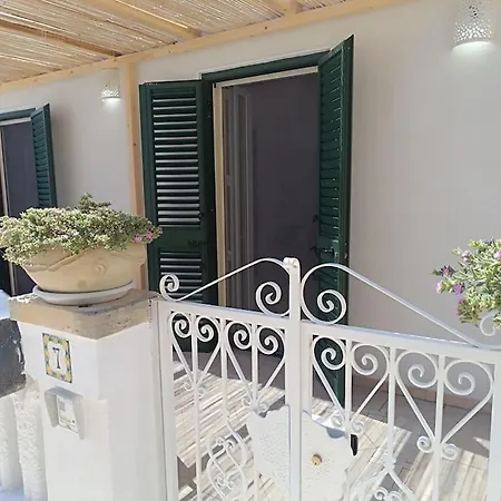 Сasa de vacaciones Adele Posto Tranquillo Al Centro Del Paese Santa Cesarea Terme