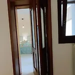 Hébergement de vacances Adelè Posto Tranquillo Al Centro Del Paese Santa Cesarea Terme