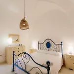 Adelè Posto Tranquillo Al Centro Del Paese Hébergement de vacances