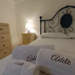 Adelè Posto Tranquillo Al Centro Del Paese Hébergement de vacances *