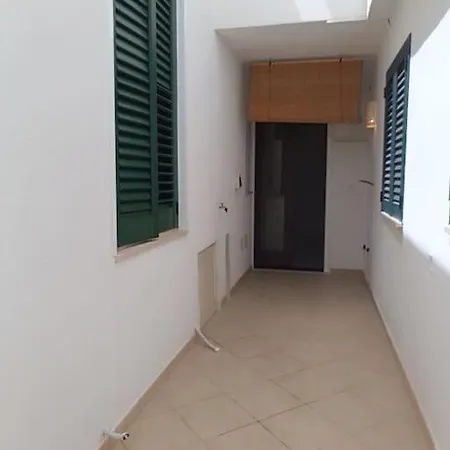 Holiday home Adele Posto Tranquillo Al Centro Del Paese Santa Cesarea Terme
