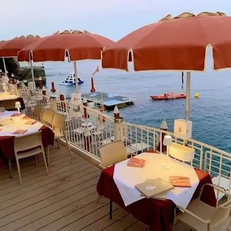 Ferienhaus Adele Posto Tranquillo Al Centro Del Paese Santa Cesarea Terme