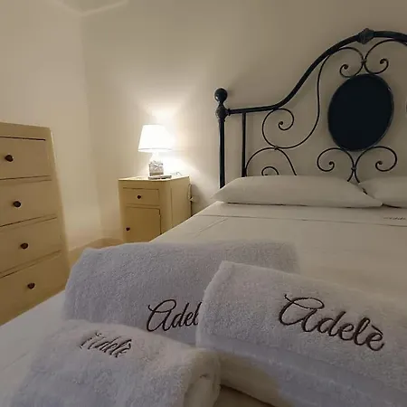 Adele Posto Tranquillo Al Centro Del Paese Holiday home *