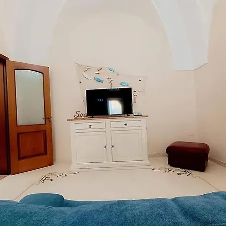 Adelè Posto Tranquillo Al Centro Del Paese Casa vacanze
