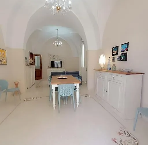 Adelè Posto Tranquillo Al Centro Del Paese * Santa Cesarea Terme