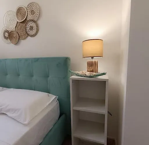 Adelè Posto Tranquillo Al Centro Del Paese Casa vacanze *