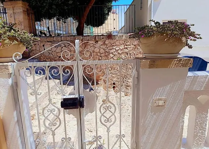 Adelè Posto Tranquillo Al Centro Del Paese Casa vacanze Santa Cesarea Terme